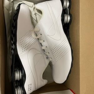 Nike Shox